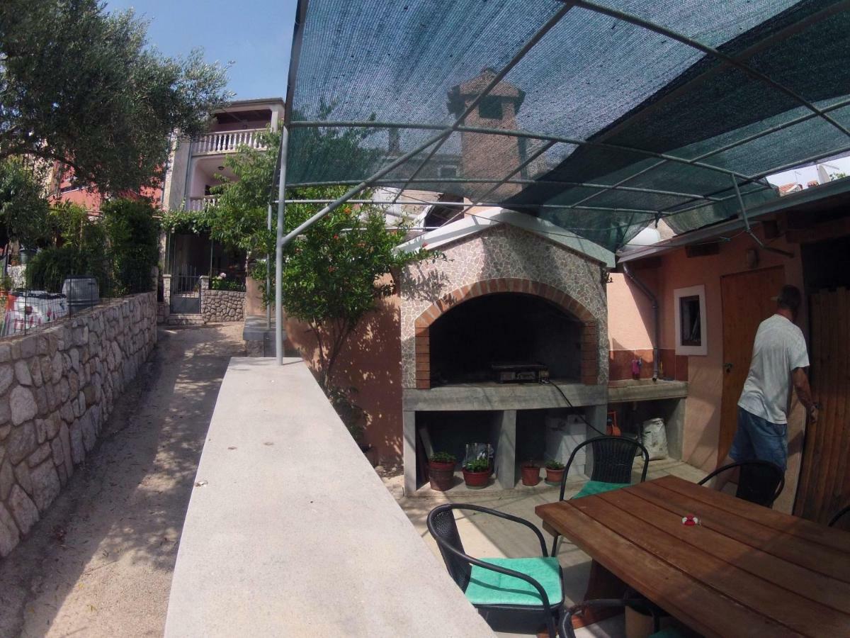 Apartman Lila Čunski Extérieur photo